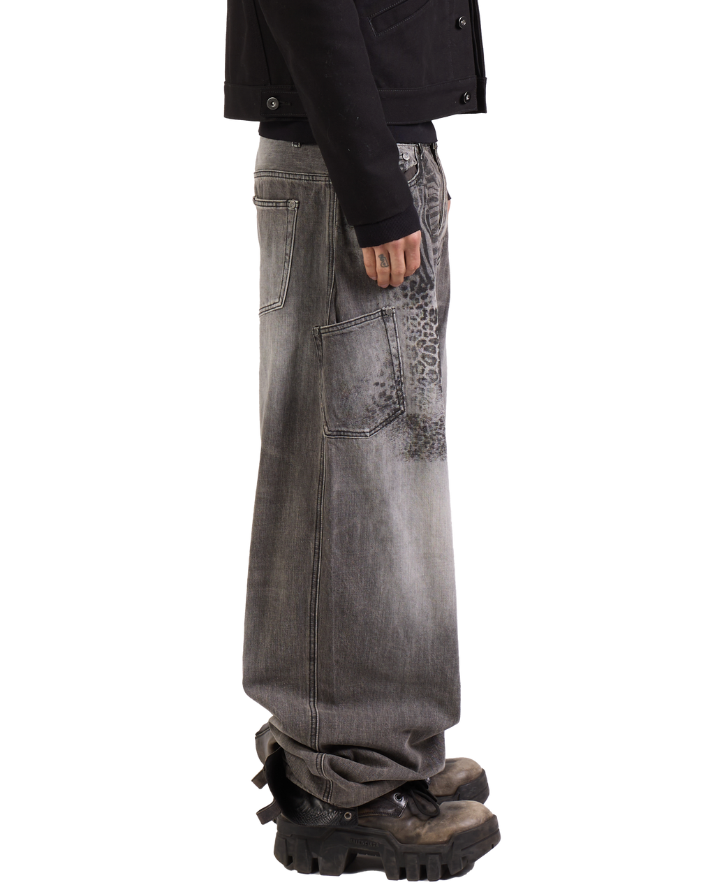 CHEETAH PRINT BOMBER DENIM